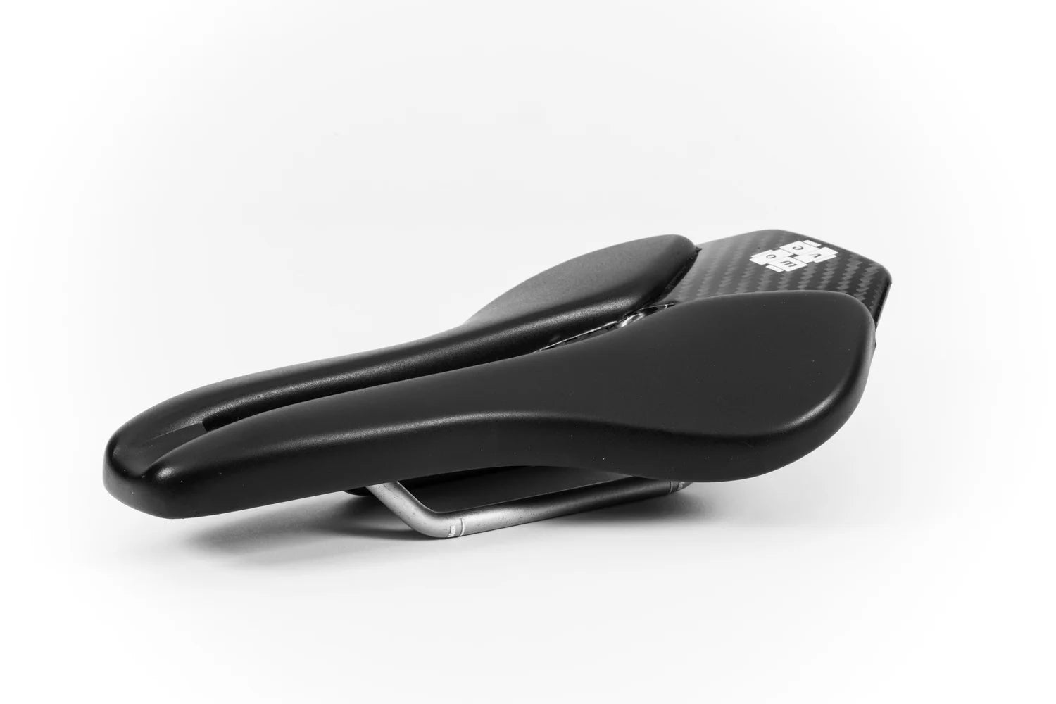 Wove Mags Metal Road & Gravel Saddle